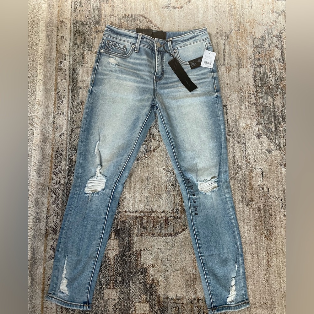 NWT Buckle Black relaxed jean